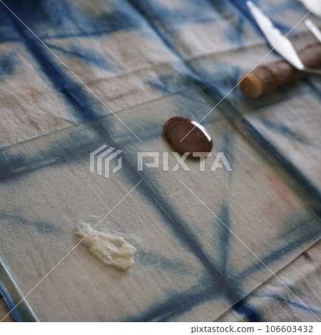 “Kintsugi work (barley lacquer)” “Kintsugi work (barley lacquer)” 106603432