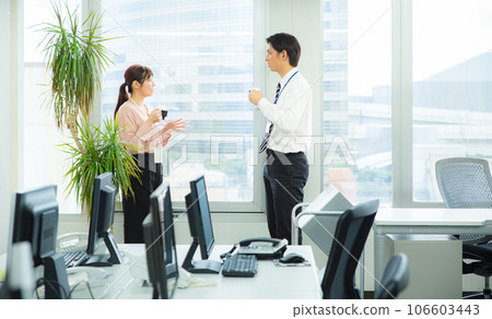Office business scene 106603443