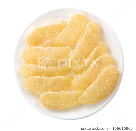 Pomelo mid-autumn festival white background go back pomelo isolated clipping path 切り抜き 106610903