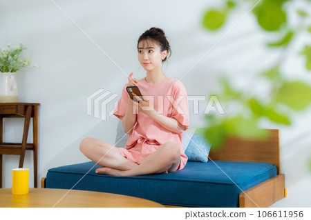 活著的女士 活著的女士 106611956