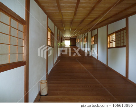 Wakayama Castle's bridge corridor inside the bridge 106613890