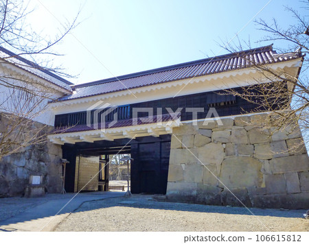 Aizuwakamatsu Castle Tsuruga Castle front gate 106615812