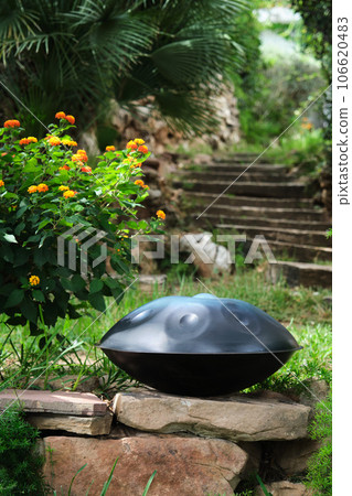handpan or hang in the garden handpan or hang in the garden 106620483