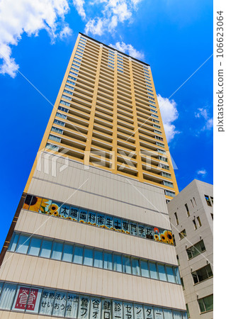 東京都荒川區日暮里站前的塔樓公寓 106623064