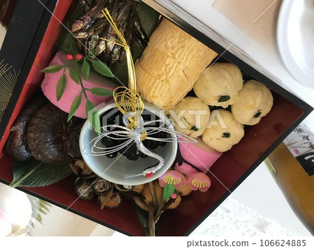 My wife's homemade home cooking, New Year's dishes, New Year's dishes, New Year's, family gatherings, homecoming, Japanese traditions, happy families 106624885