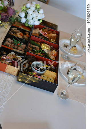 My wife's homemade home cooking, New Year's dishes, New Year's dishes, New Year's, family gatherings, homecoming, Japanese traditions, happy families 106624889