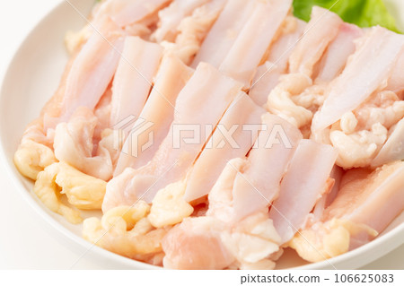 chicken cartilage 106625083