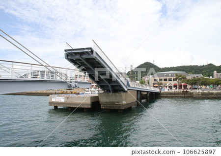關門海峽上的拱橋 關門海峽上的拱橋 106625897