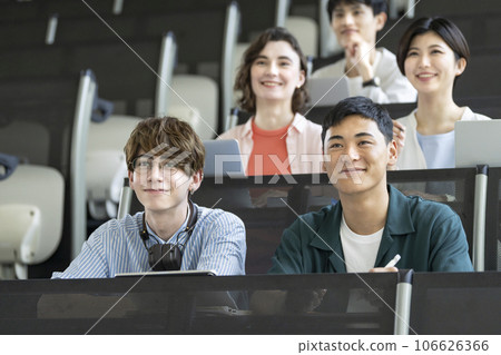 Students taking classes Students taking classes 106626366