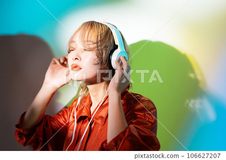 music, musical, female 106627207