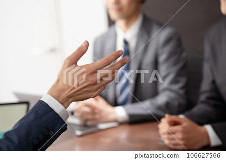 手頭上的生意 商務洽談 106627566