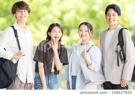 大學生青年男女 106627938
