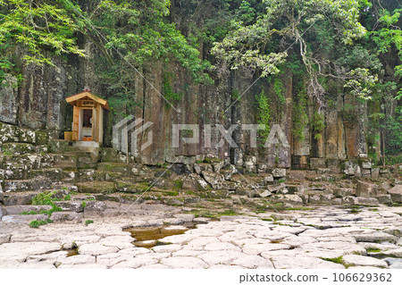 [Tatamigafuchi] Yatomishita, Hagi City, Yamaguchi Prefecture 106629362