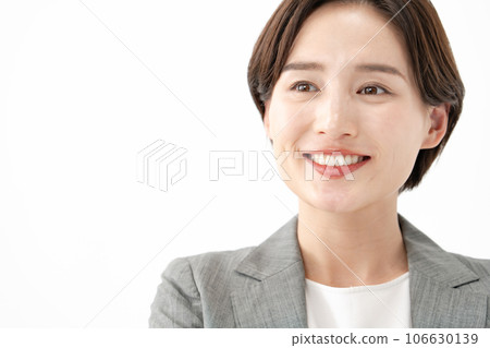 商務中年婦女 106630139