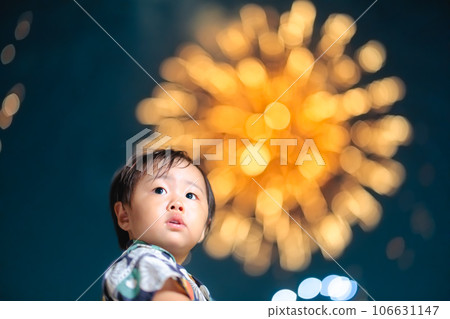 煙花，煙霧，嬰兒，兒童，煙花首次亮相，夏季節日，複製空間 106631147