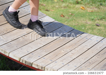 兒童腳部運動鞋 106631977