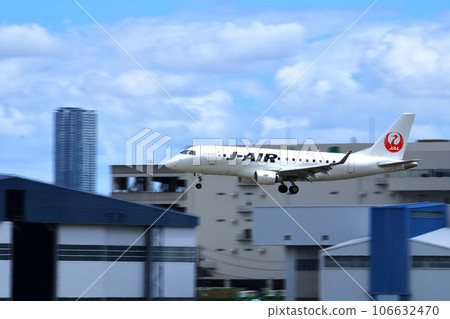 Osaka International Airport JAL Airplane Landing Ready Sky Park 106632470
