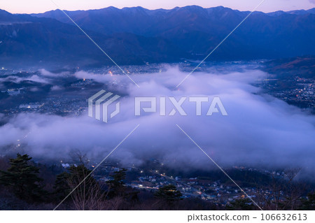 「埼玉縣」秩父的雲海夜景，夢幻般的景色 106632613