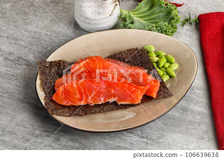 Sliced salmon sashimi in the plate Sliced salmon sashimi in the plate 106639638
