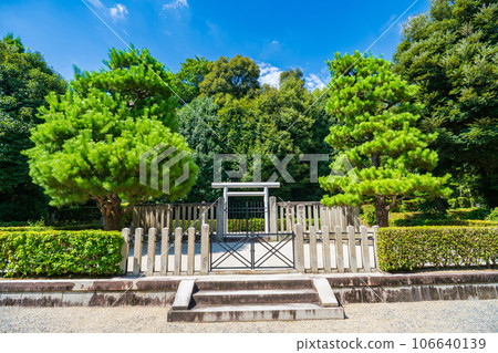 Goyamashina Mausoleum of the 60th Emperor Daigo, Fushimi Ward, Kyoto City Goyamashina Mausoleum of the 60th Emperor Daigo, Fushimi Ward, Kyoto City 106640139