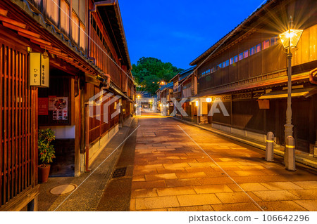石川縣金澤市東茶屋區夜景 106642296