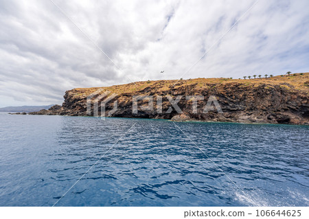 landscape of the rocky shore of the atlantic ocean 106644625