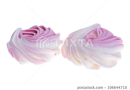 marshmallow isolated 106644718