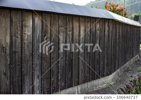 Scenery with an outer wall of burnt cedar 106648737