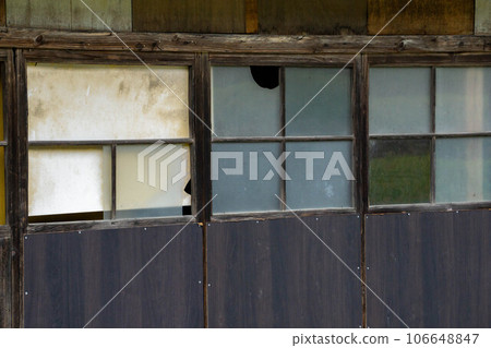 old wooden window 106648847