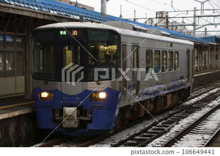 日本海玉線ET122型(Ichiburi⇔Naoetsu) 106649441