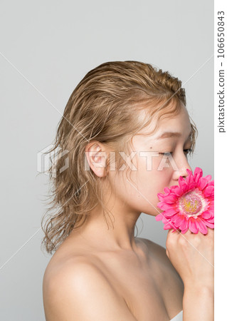 女生 女孩 女性 106650843