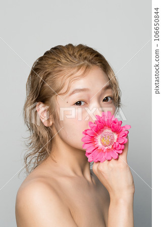 女生 女孩 女性 106650844