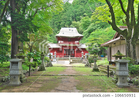[Washihara Hachiman Shrine] Washihara, Tsuwano-cho, Kaashi-gun, Shimane Prefecture 106650931