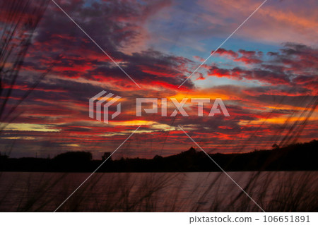 Beautiful blurred vector sunset background. Abstract vector  landscape d bright color vector wallpaper 106651891