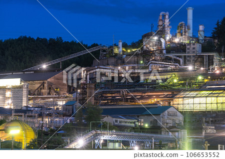 [Gunma Prefecture] Annaka Station/factory night view 106653552
