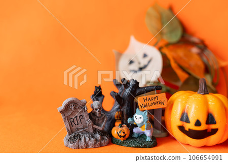Halloween image with orange background Halloween image with orange background 106654991