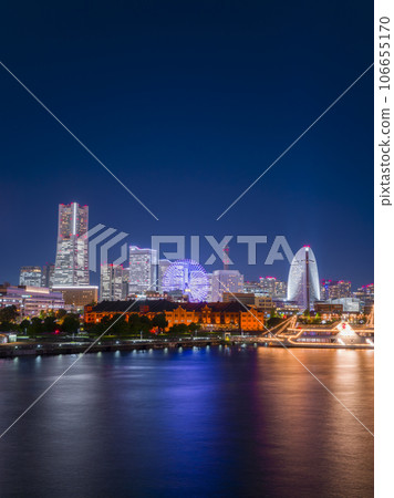 Yokohama Minatomirai district night view Landmark Tower Red Brick Warehouse Ferris wheel Yokohama Minatomirai district night view Landmark Tower Red Brick Warehouse Ferris wheel 106655170