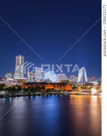 橫濱港未來區夜景地標塔紅磚倉庫摩天輪 橫濱港未來區夜景地標塔紅磚倉庫摩天輪 106655171