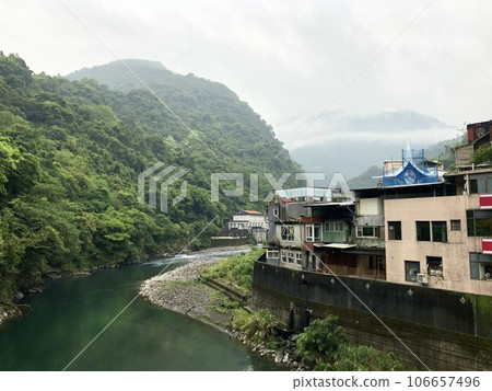 台灣烏來溫泉 106657496