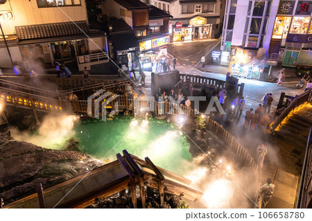 "Gunma Prefecture" Kusatsu Onsen Yubatake / bird's-eye view "Gunma Prefecture" Kusatsu Onsen Yubatake / bird's-eye view 106658780
