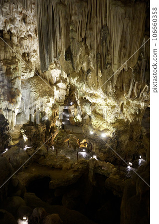 越南 下龍灣 天宮石灰岩洞 106660358