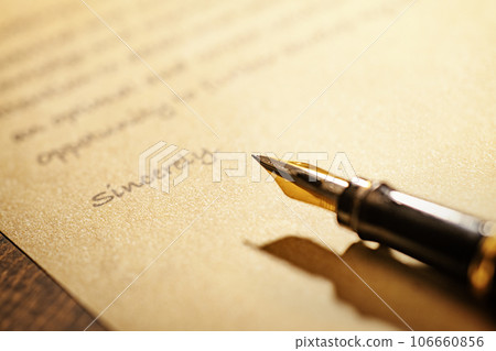 Fountain pen and letter 106660856