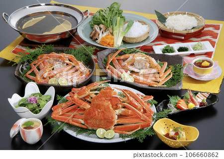 Snow Crab Kaiseki Japanese Cuisine Set Meal Lunch 106660862