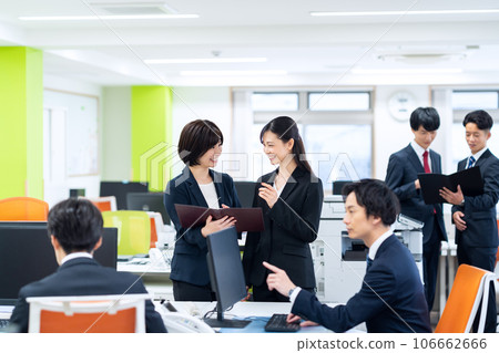 business people having a meeting in the office 106662666