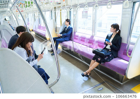 Men and women shooting cooperation "Keioh Electric Railway Co., Ltd." Men and women shooting cooperation "Keioh Electric Railway Co., Ltd." 106663476