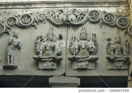 Sculpture on wall, Bhuleshwar temple, Yavat, Maharashtra, India Sculpture on wall, Bhuleshwar temple, Yavat, Maharashtra, India 106663569