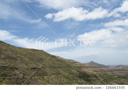 Landscape view of Dive ghat near Pune, Maharashtra, India 106663595