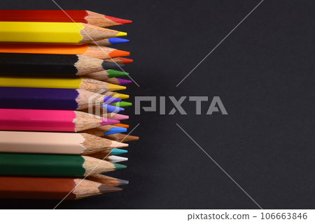 Geometry Box Set with Ruler, Protractor, Set Squares, Eraser, Mechanical Pencil Compass and Pencil, India Geometry Box Set with Ruler, Protractor, Set Squares, Eraser, Mechanical Pencil Compass and Pencil, India 106663846