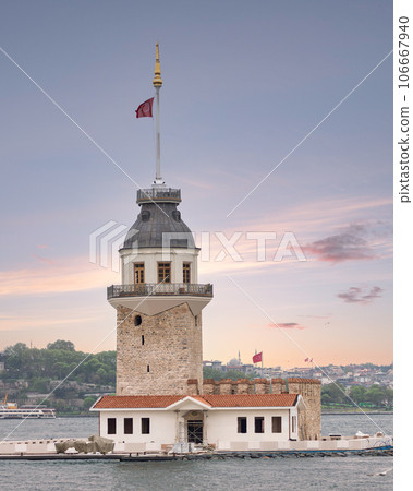Maiden's Tower or Kiz Kulesi located in a small islet in Bosphorus near the coast of Uskudar district, Istanbul, Turkiye Maiden's Tower or Kiz Kulesi located in a small islet in Bosphorus near the coast of Uskudar district, Istanbul, Turkiye 106667940