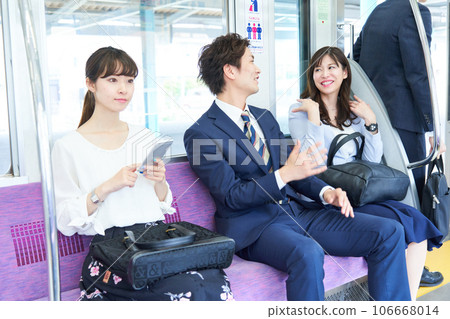 Men and women shooting cooperation "Keioh Electric Railway Co., Ltd." 106668014